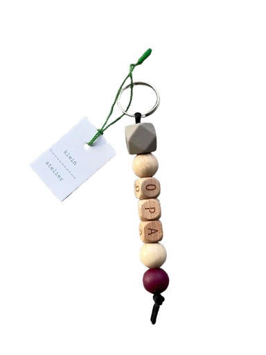 [546789] Klein Atelier | Sleutelhanger OPA Sand/Cherry