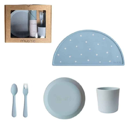 [473457] EETSET, Giftbox Dinnerware Round, powder blue, blauw, uni, PP, 5 delig: plat bord, lepel, vork, tas, placemat